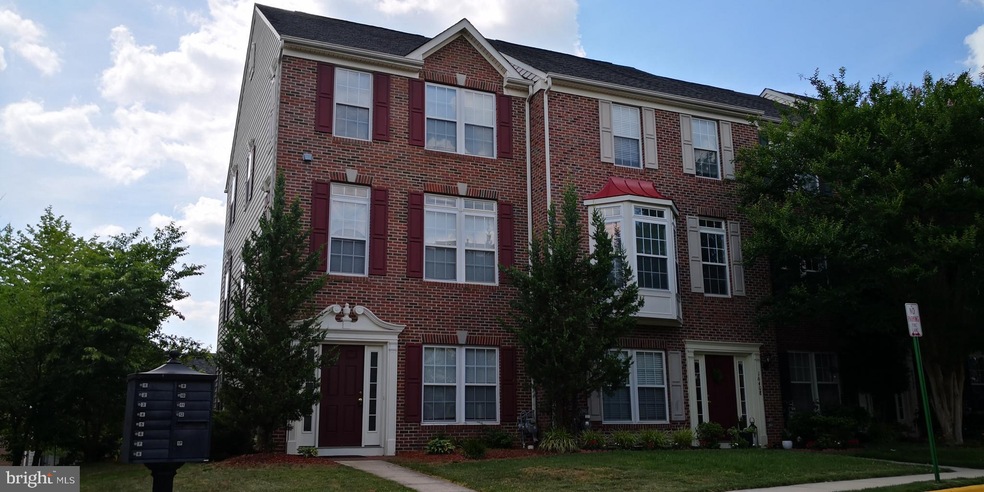 16410 Steerage Cir, Woodbridge, VA 22191 - photo 1