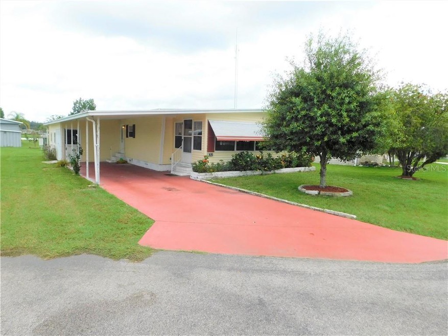 36703 Niles Dr, Zephyrhills, FL 33542 - photo 1