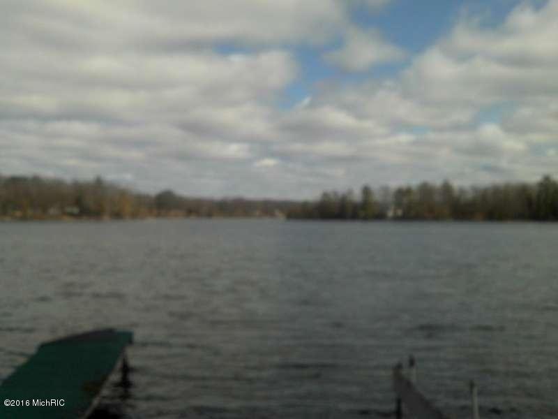 2615 W Lake Shore Dr, Bitely, MI 49309 - photo 1