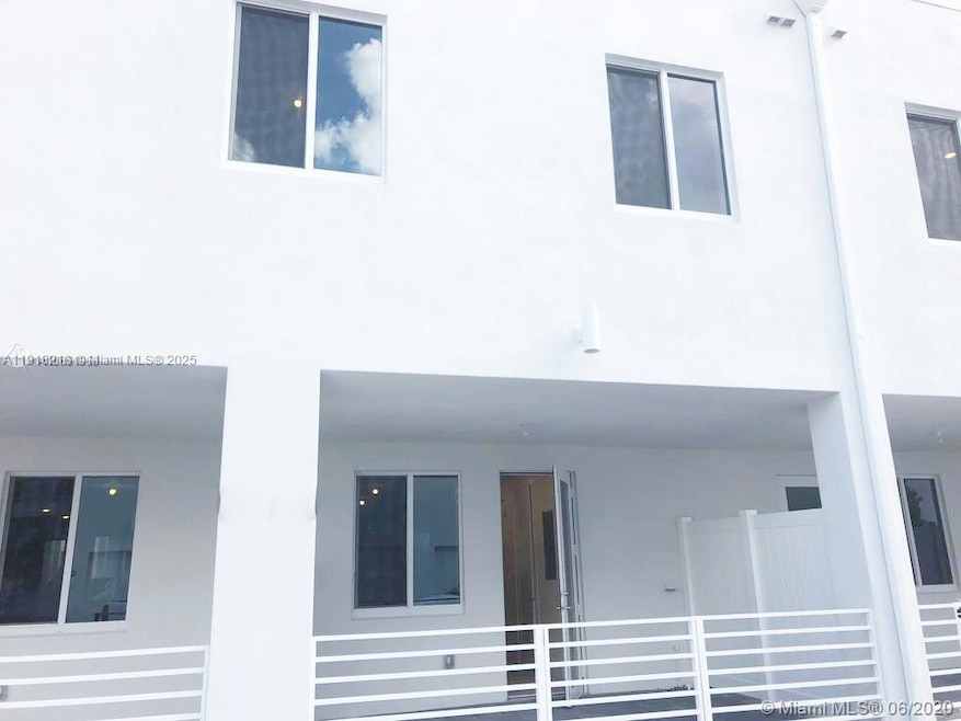 10229 NW 64th Terrace unit 107, Doral, FL 33178 - photo 1