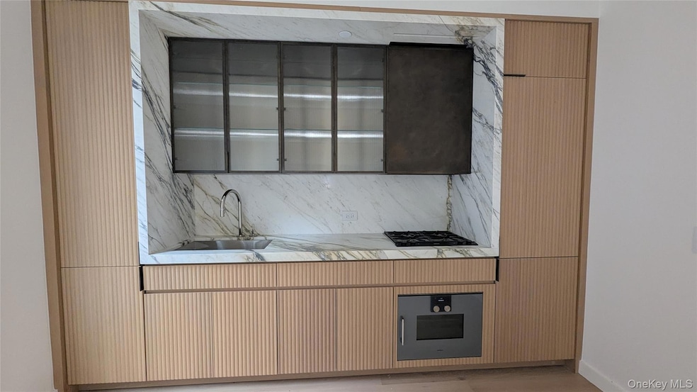 For Rent $6,200/month