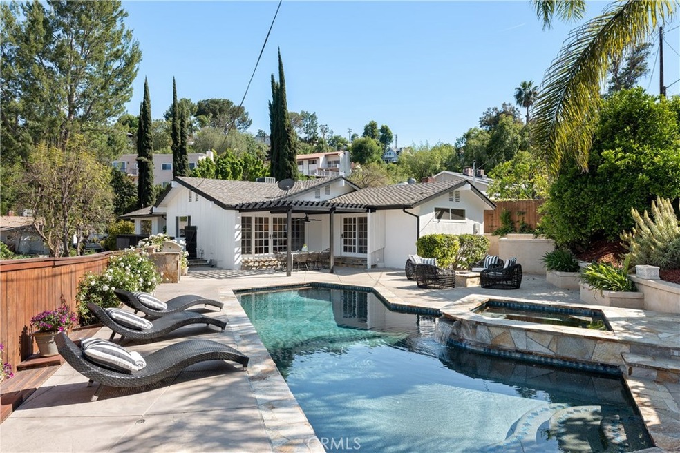 22373 Macfarlane Dr, Woodland Hills, CA 91364 - photo 1