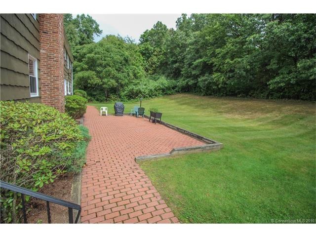 34 Arrowhead Way unit A1, Woodbury, CT 06798 - photo 1