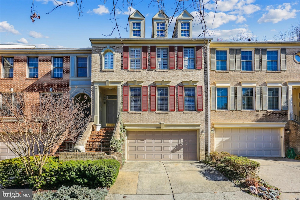 3 Bloomingdale Ct, Rockville, MD 20852 - photo 1