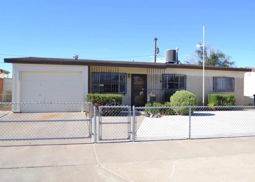 5809 Manila Dr, El Paso, TX 79924 - photo 1