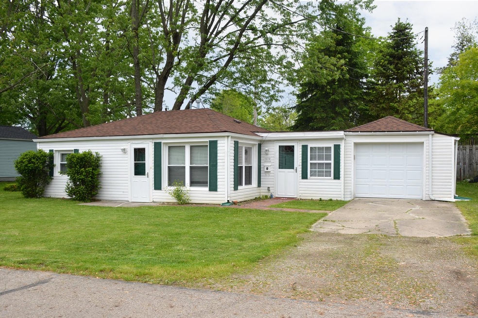 519 Buckeye St, Marysville, OH 43040 - photo 1