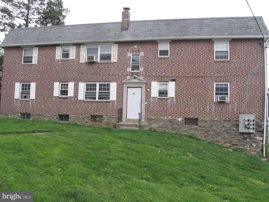732 E Chester Pike, Ridley Park, PA 19078 - photo 1