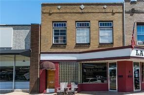 615 W Main St unit 202, Denison, TX 75020 - photo 1