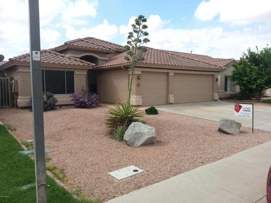 669 w douglas front 1