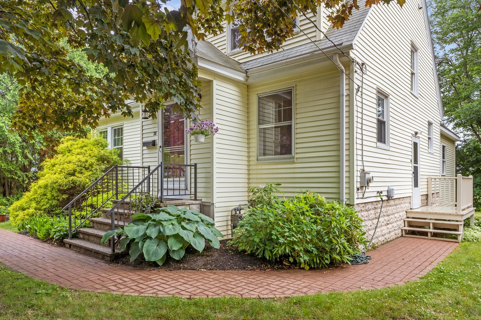 28 Rhode Island Ave, South Portland, ME 04106 - photo 1