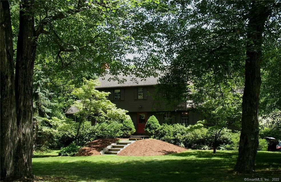 10 Penwood Rd, Bloomfield, CT 06002 - photo 1