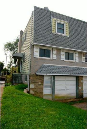 2772 Maxwell St, Philadelphia, PA 19136 - photo 1