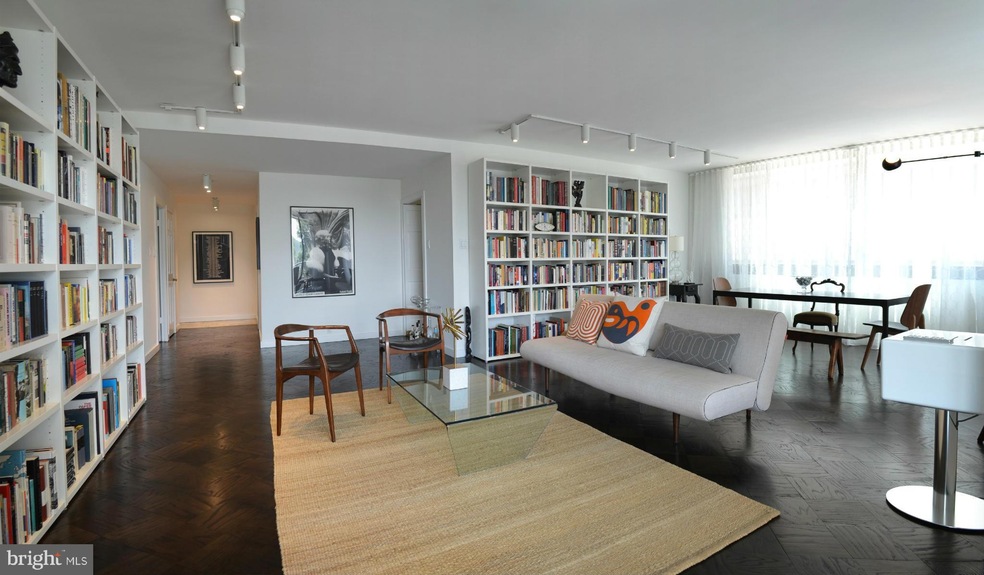 Watergate West Residences unit 511, Washington, DC 20037 - photo 1