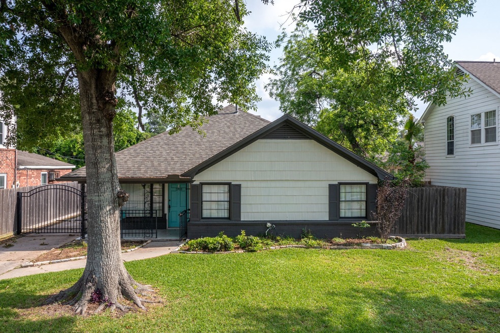 3703 Griggs Rd, Houston, TX 77021 - photo 1