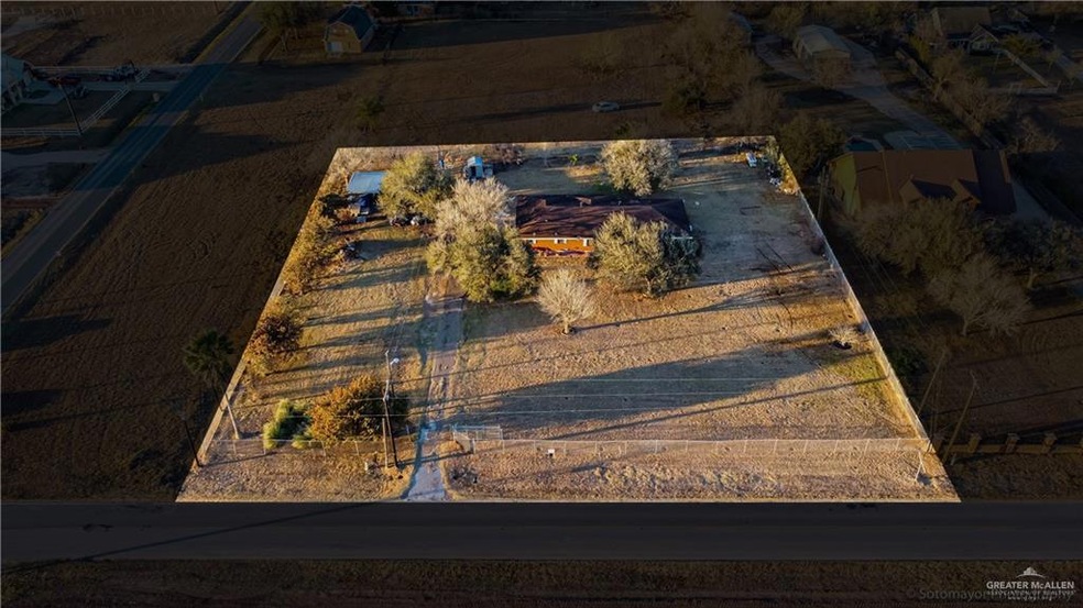 2412 W 18th St, Weslaco, TX 78596 - photo 1