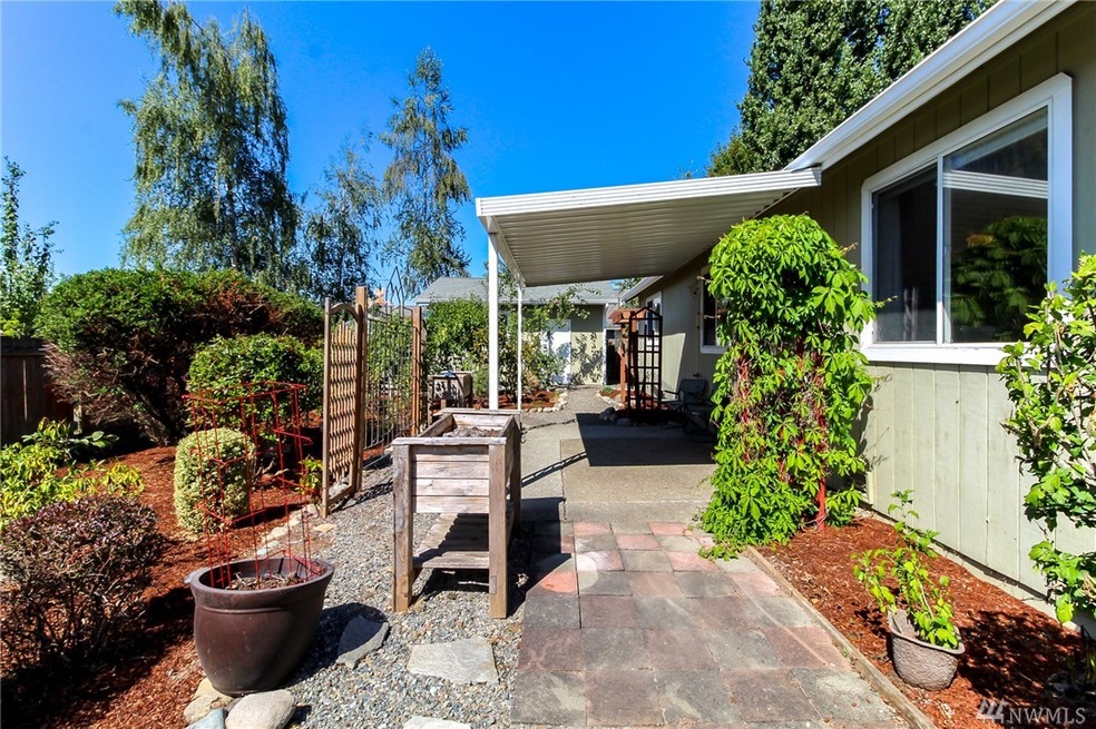 807 Grinnell Ave SW, Orting, WA 98360 - photo 1