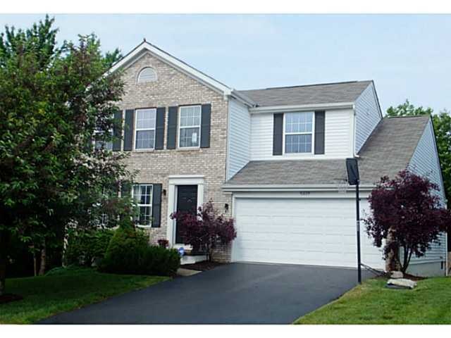 9319 Tahoma St, Columbus, OH 43240 - photo 1