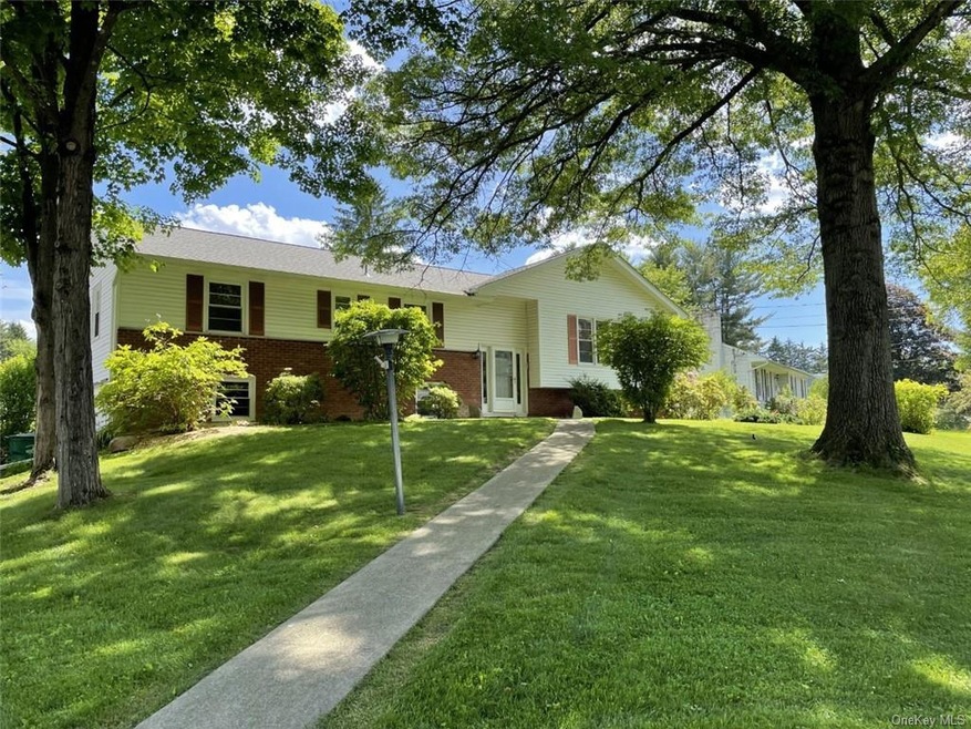 Sold $460,000 • Co-Listing Agent