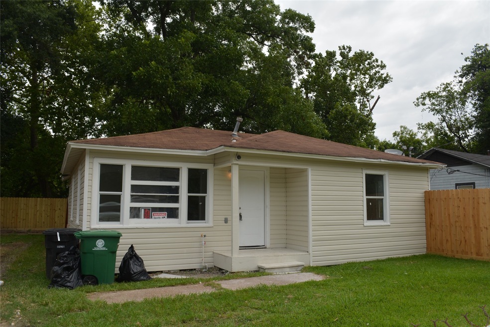 7509 Touchstone St unit A, Houston, TX 77028 - photo 1