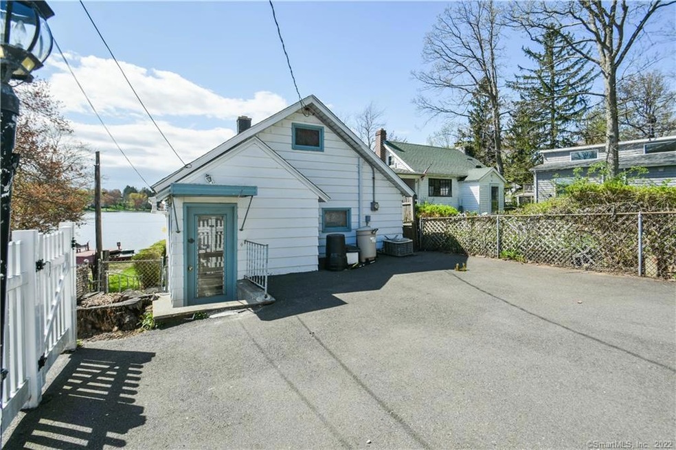 38 Grove Ave, Wolcott, CT 06716 - photo 1