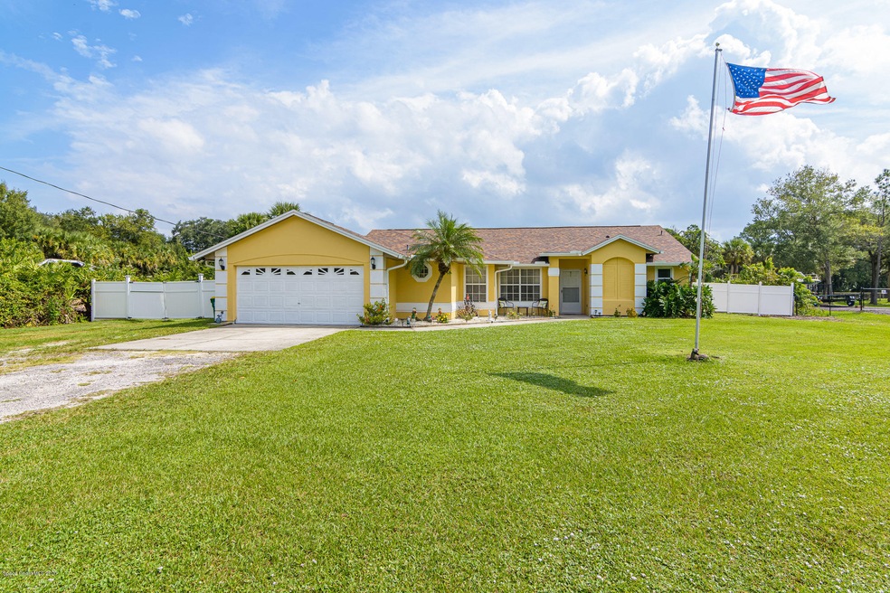 4785 Pine St, Cocoa, FL 32926 - photo 1