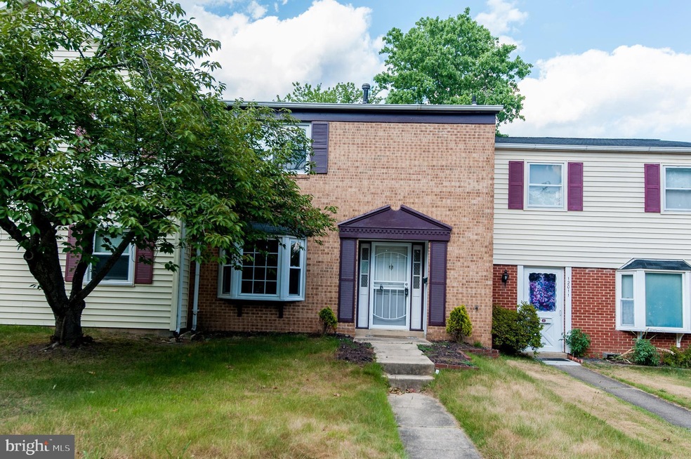 12013 Pheasant Run Dr, Laurel, MD 20708 - photo 1