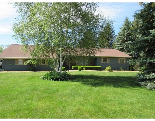 55 Airport Rd, Dudley, MA 01571 - photo 1