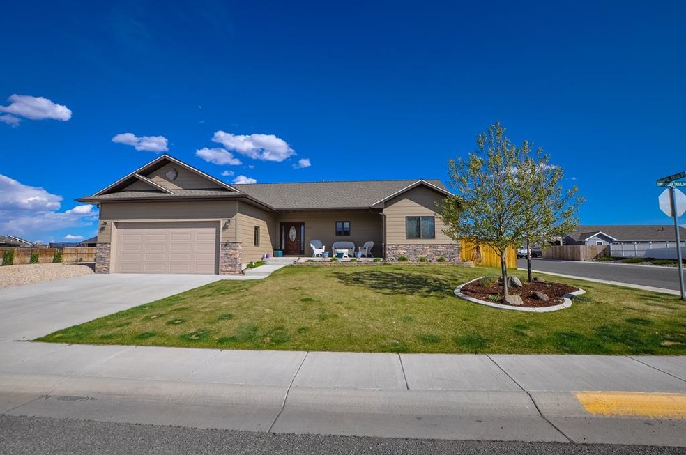 3102 Twin Creek Trail Ave, Cody, WY 82414 - photo 1