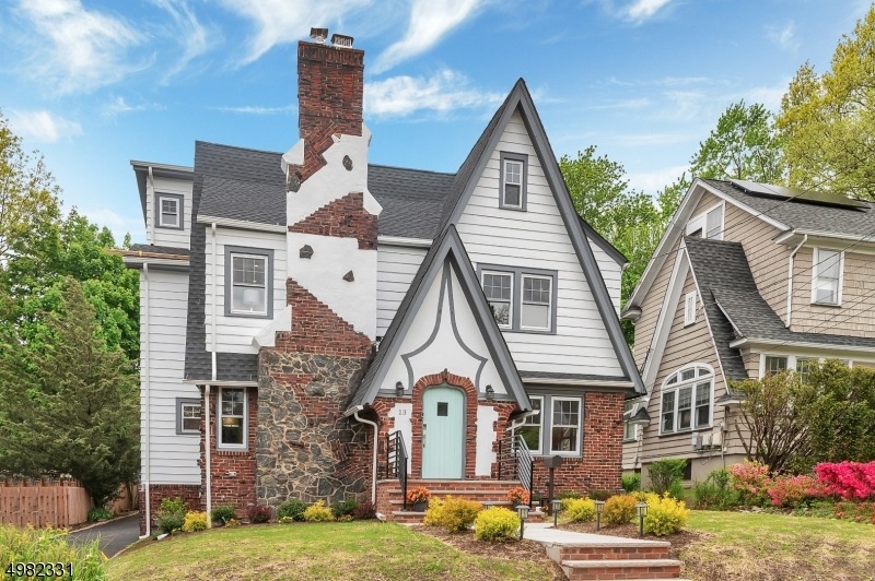 13 Wellesley Rd, Maplewood, NJ 07040 - photo 1