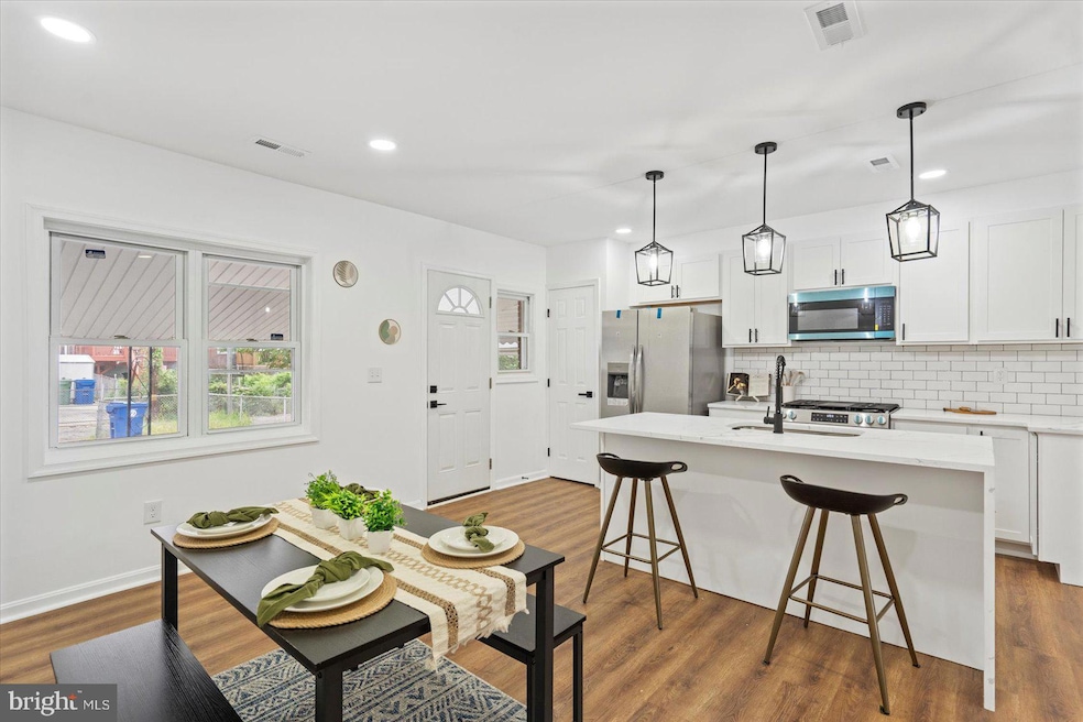 1510 N Decker Ave, Baltimore, MD 21213 - photo 1