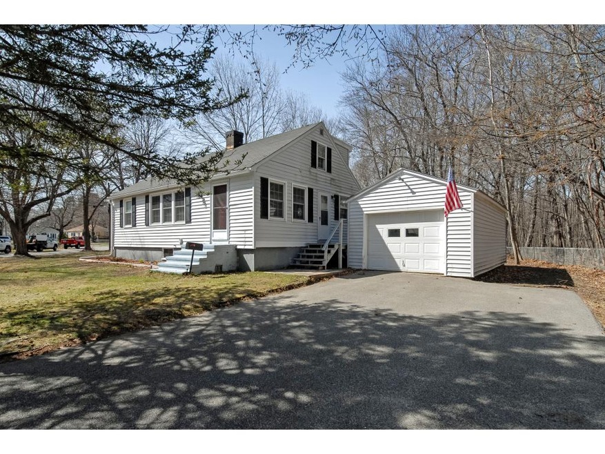 6 Victory Rd, Portsmouth, NH 03801 - photo 1