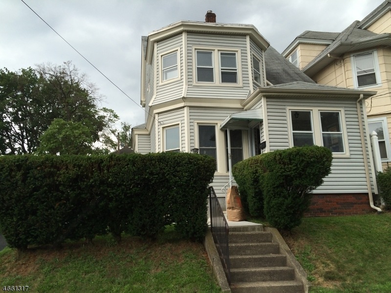 13 Bond St, Passaic, NJ 07055 - photo 1