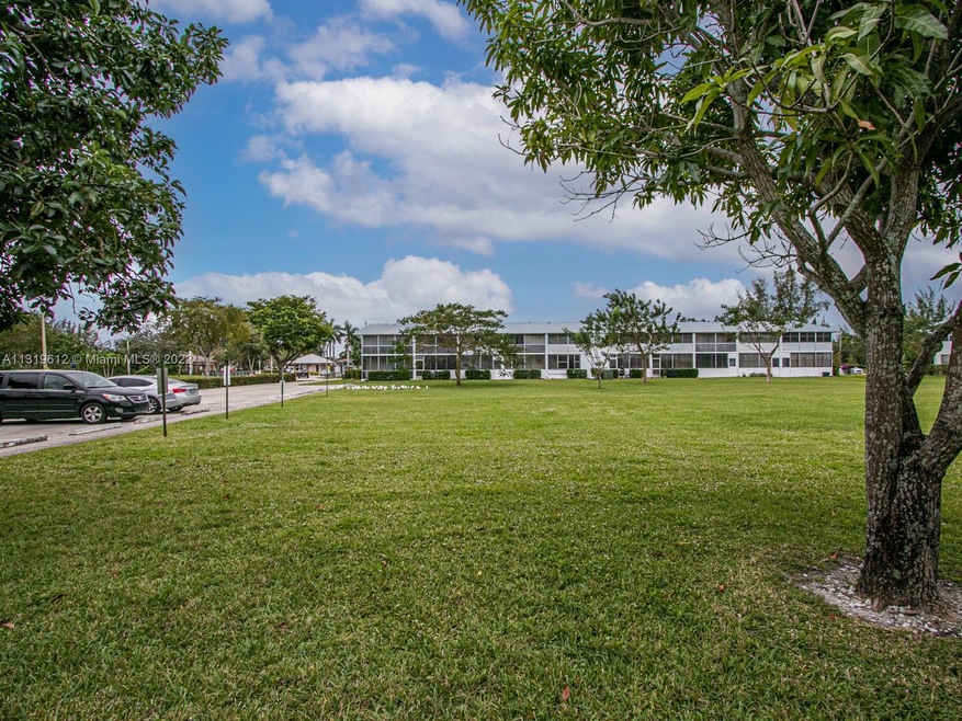 225 Windsor J unit J, West Palm Beach, FL 33417 - photo 1