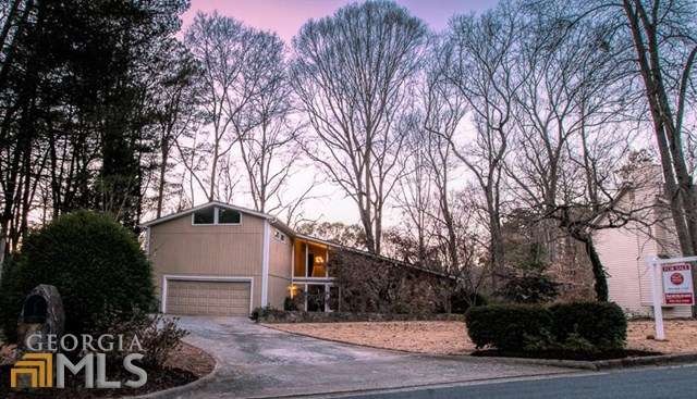 9310 N Lake Dr unit 2, Roswell, GA 30076 - photo 1