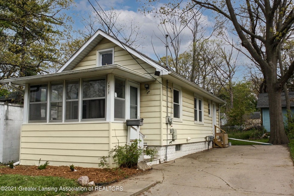 1313 Perkins St, Lansing, MI 48912 - photo 1