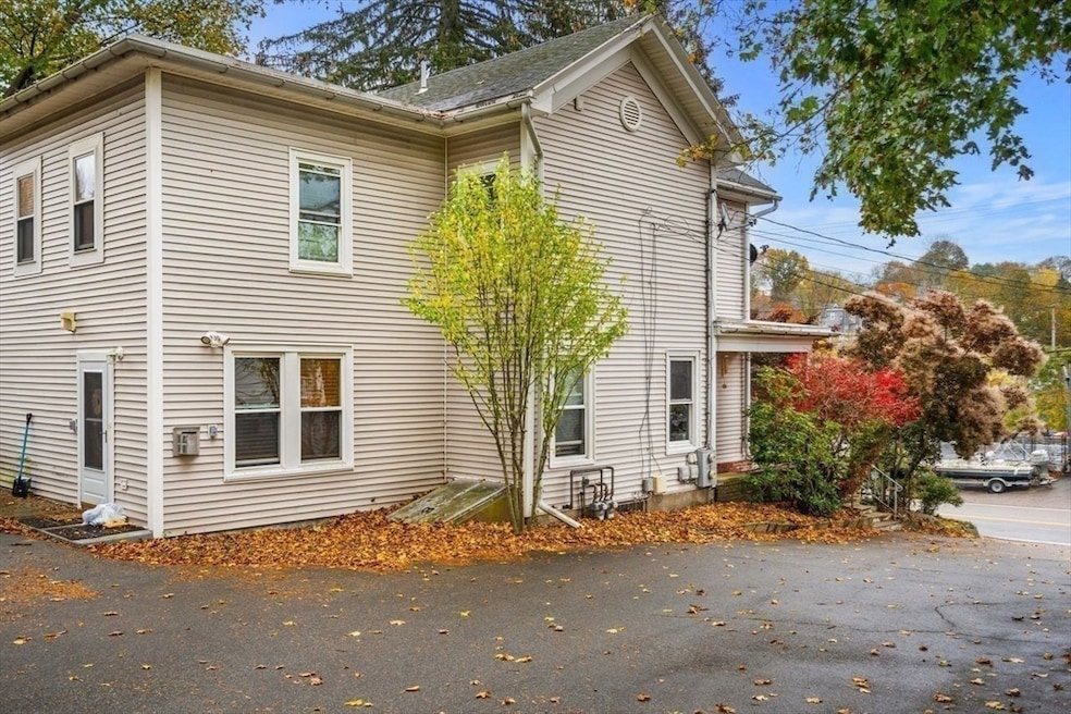 125 Allen St unit A, Braintree, MA 02184 - photo 1