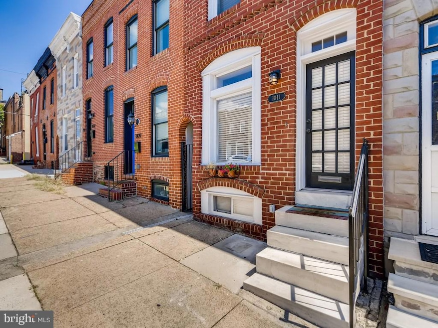 1011 S East Ave, Baltimore, MD 21224 - photo 1