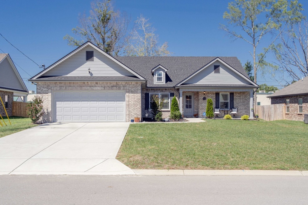 491 Preserve Cir, Manchester, TN 37355 - photo 1