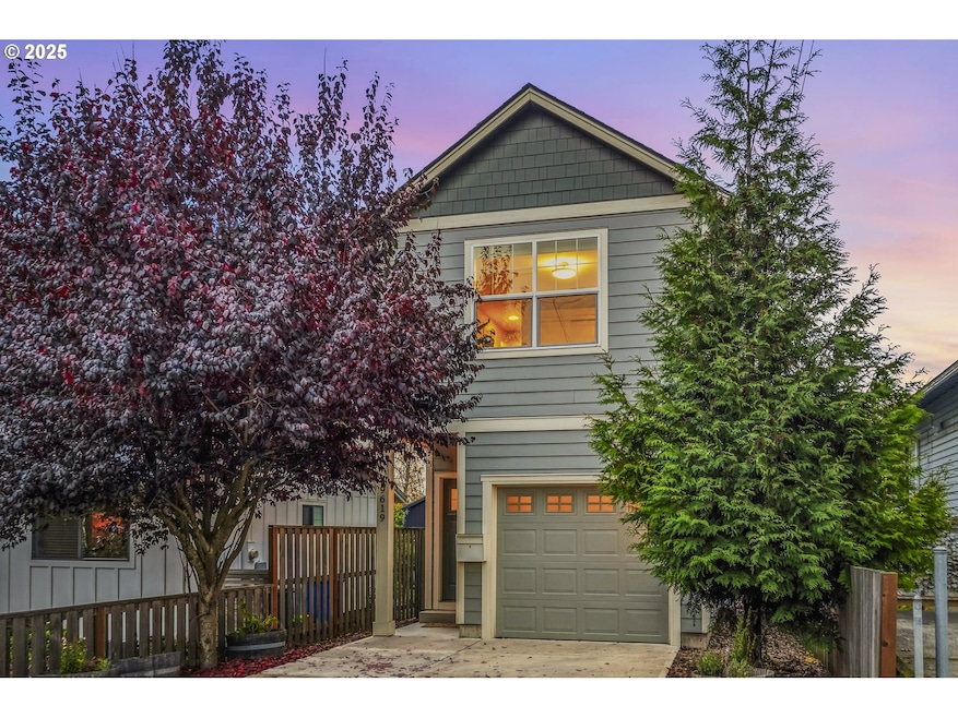 9619 N Kalmar St, Portland, OR 97203 - photo 1