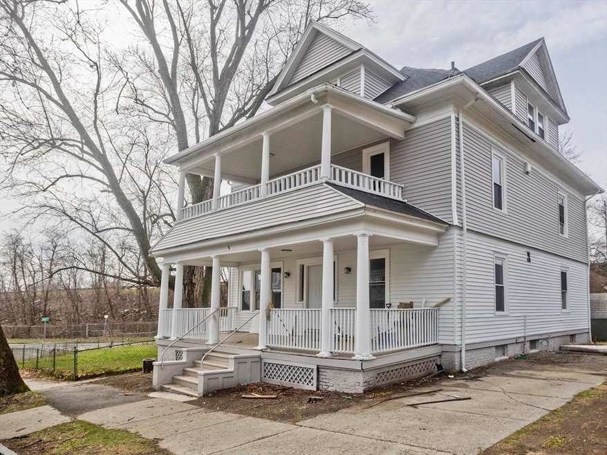 44 Eagle St unit 2, Springfield, MA 01107 - photo 1