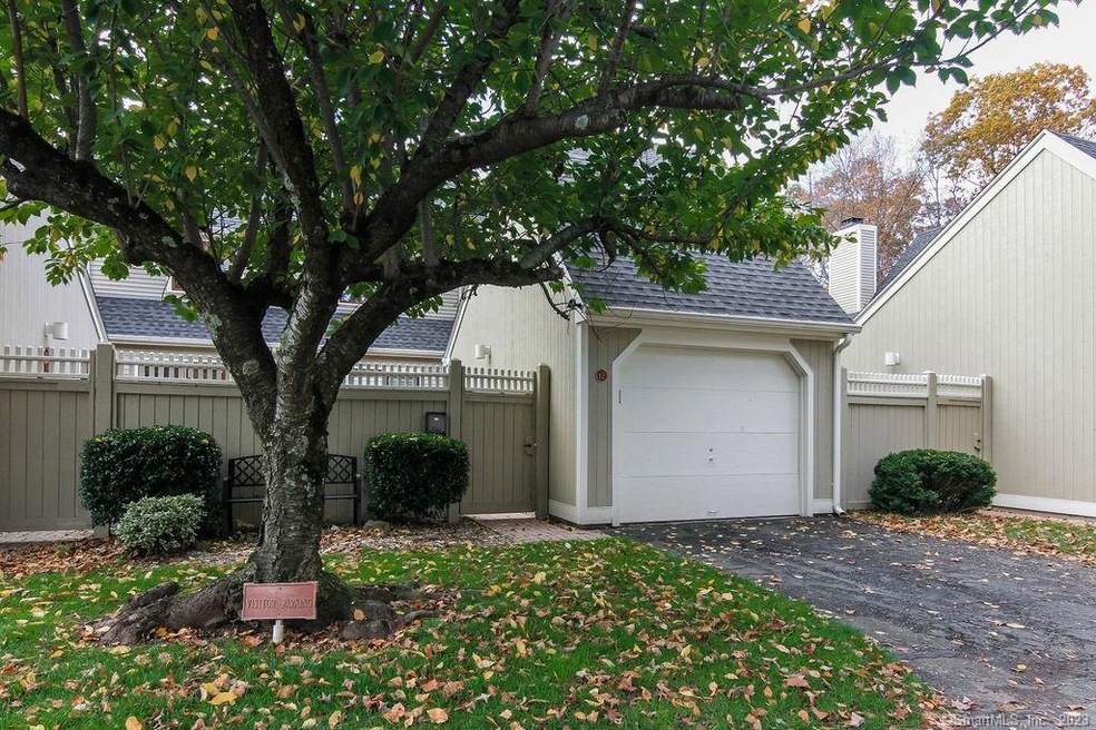 Attached Garage, Courtyard entrance