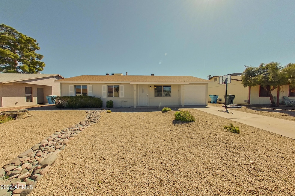 14241 N 37th Way Phoenix AZ-print-001-00