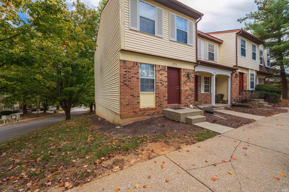 2352 S Burberry Ln, Bloomington, IN 47401 - photo 1