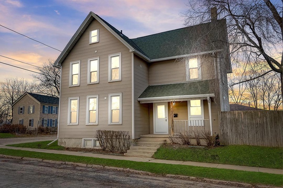 Spring Street - Twilight MLS-01