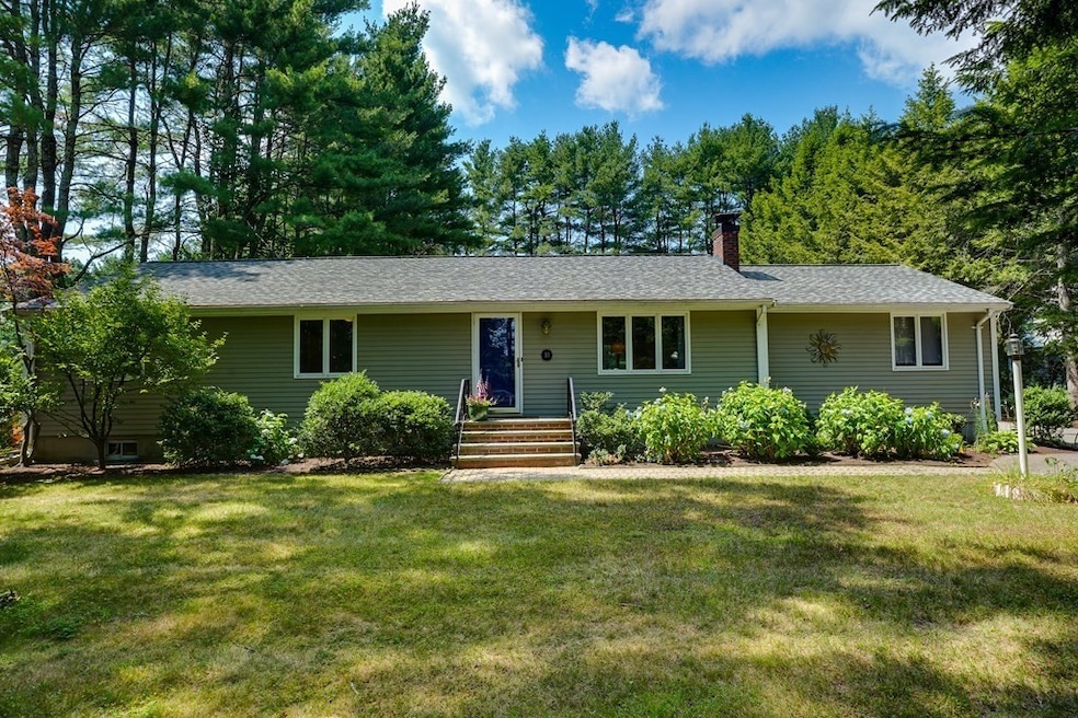 10 Grove St, Medfield, MA 02052 - photo 1