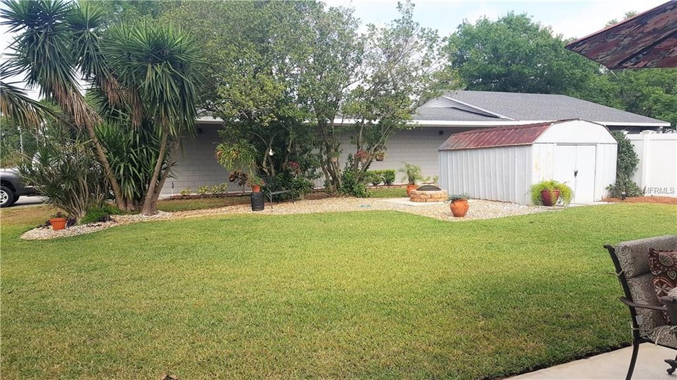 445 16th St NE, Winter Haven, FL 33881 - photo 1