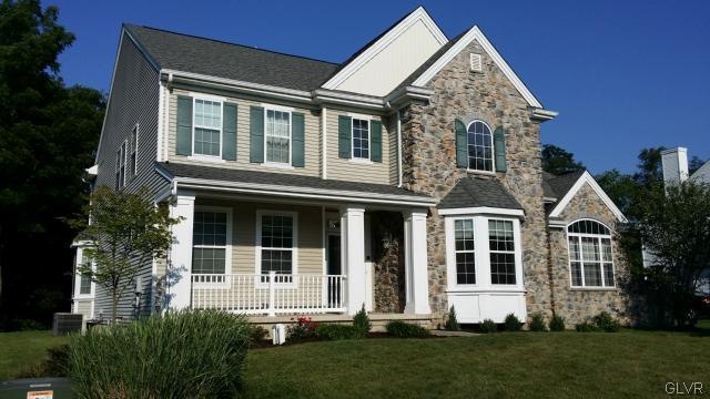 3024 Iron Ln, Easton, PA 18040 - photo 1