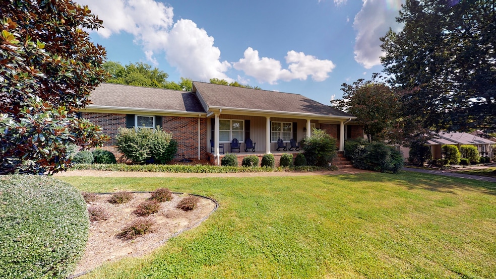 108 Hulan St, Shelbyville, TN 37160 - photo 1