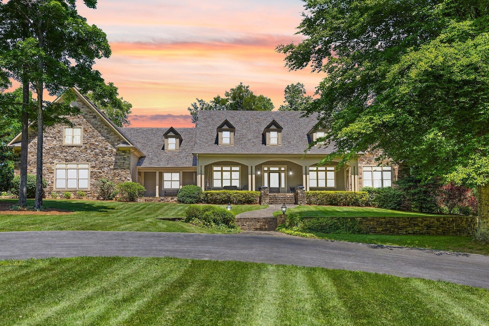 For Sale $2,400,000