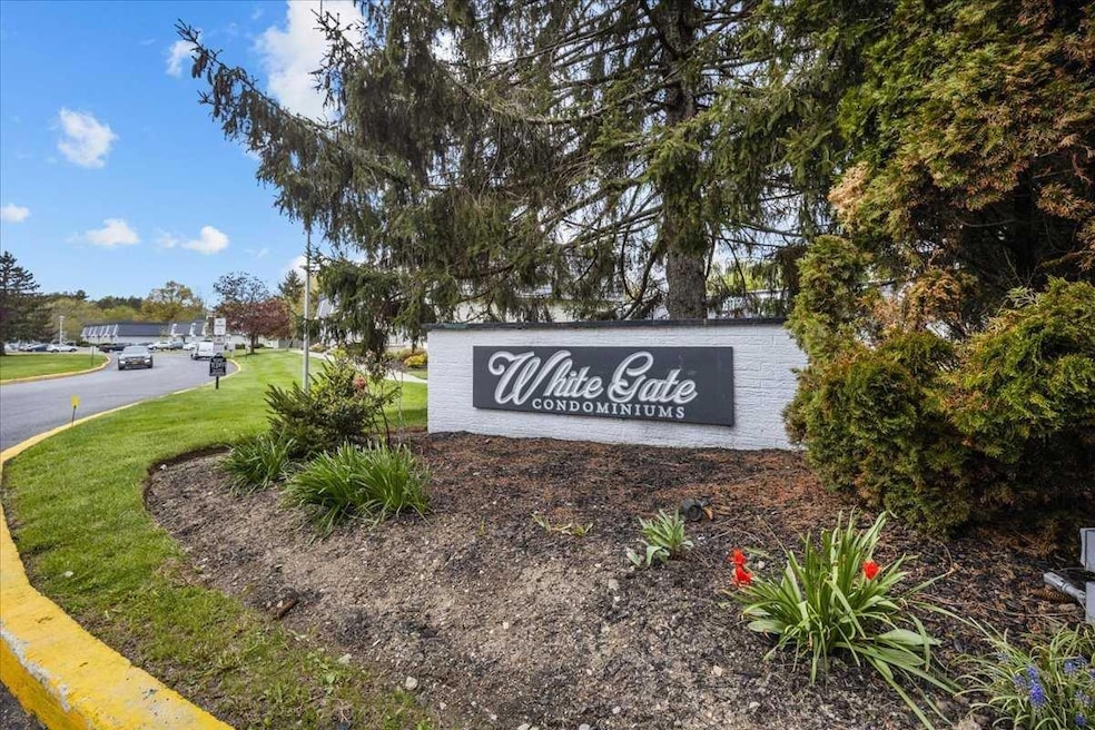 10 White Gate Rd unit I, Wappingers Falls, NY 12590 - photo 1